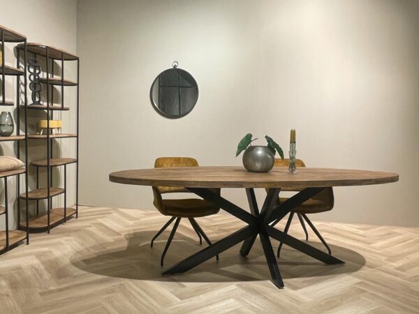 Eettafel Rocky Oval