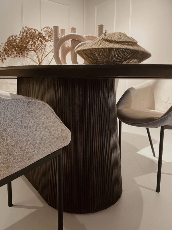 Eettafel Salvator Walnut