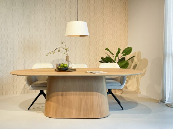 Eettafel Novero