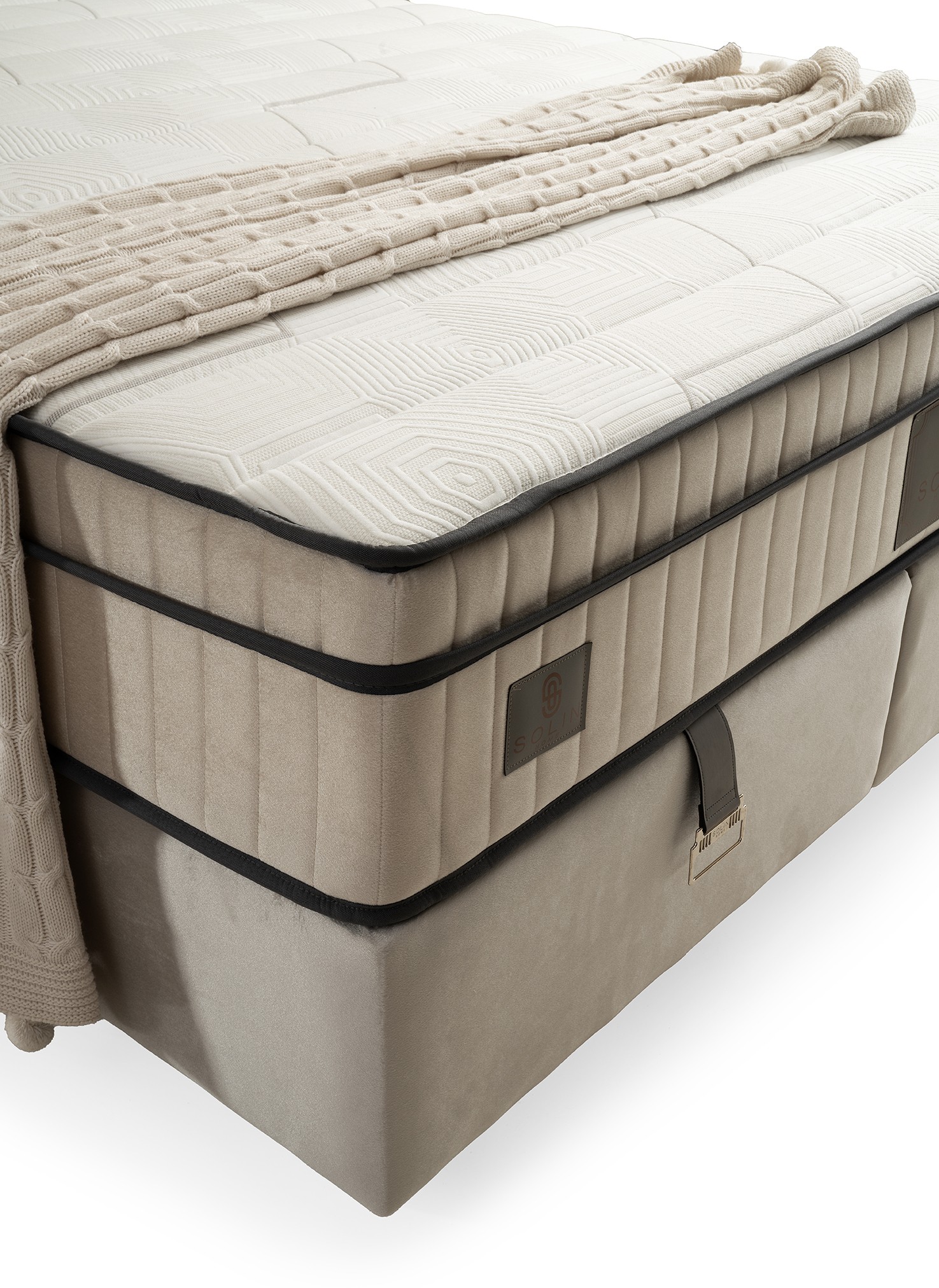 Boxspring Kilkenny Crème wit