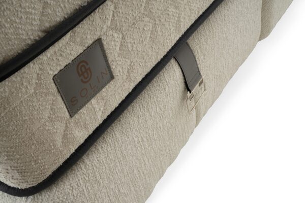 Boxspring Puffy Crème wit