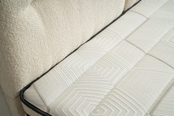 Boxspring Derin Crème wit